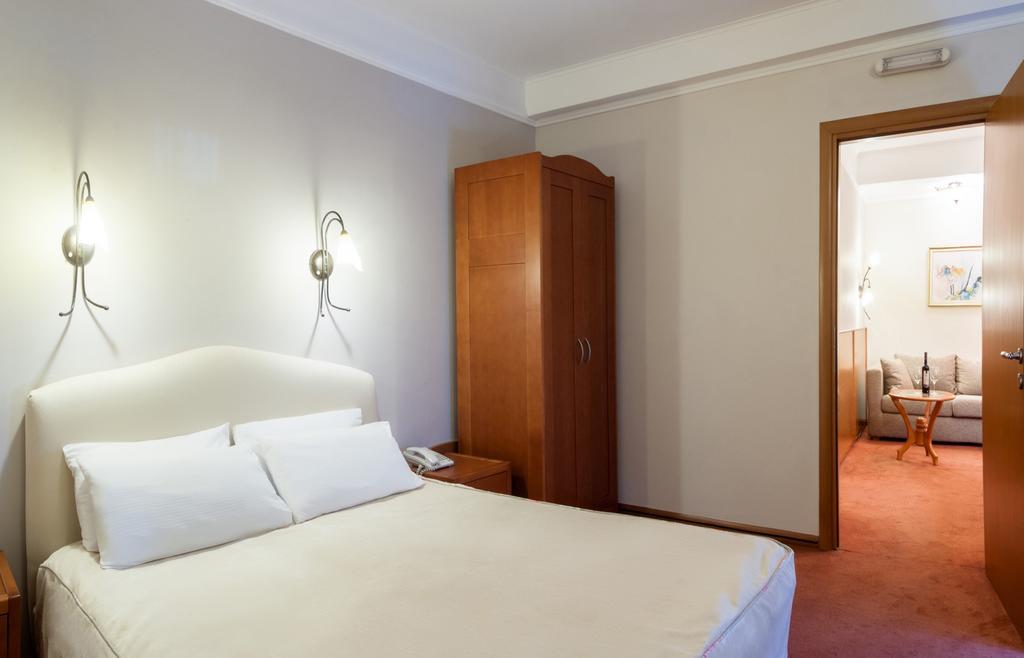 Aleksandar Hotel Vrnjacka Banja Bagian luar foto